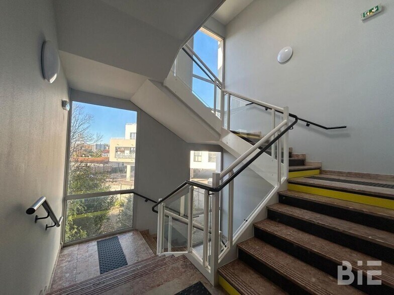 436 Avenue De Verdun, Mérignac for sale - Building Photo - Image 3 of 7