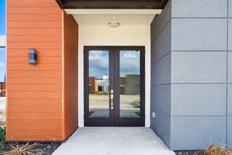 5151 Meadow Ranch Pky, Richmond, TX for lease Interior Photo- Image 2 of 11