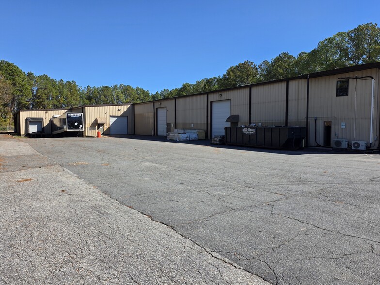 318 Bell Park Dr, Woodstock, GA for lease - Building Photo - Image 3 of 17