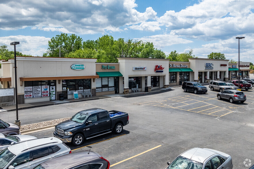 13021-13047 Kansas Ave, Bonner Springs, KS for sale - Primary Photo - Image 1 of 4