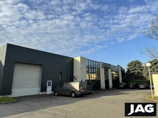 Plus de détails pour Bureau, Local d'activités à louer