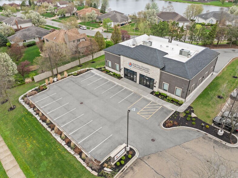 11240 W Laraway Rd, Frankfort, IL à louer - Photo du bâtiment - Image 3 de 37