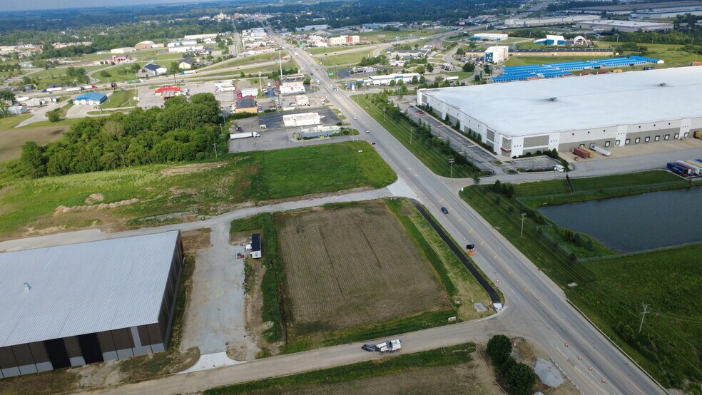 1400 State 32 rd, Lebanon, IN for lease - Building Photo - Image 3 of 5
