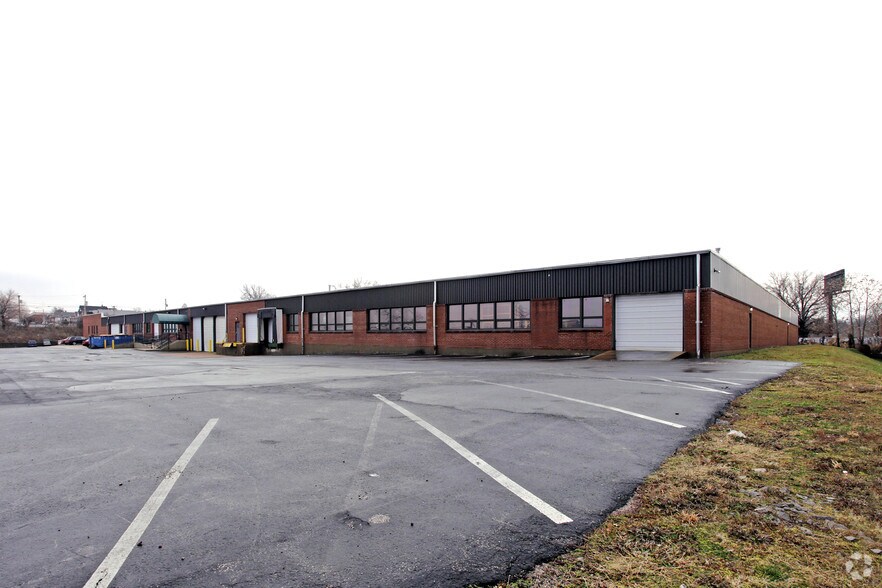 1701 Macklind Ave, Saint Louis, MO à louer - Photo du bâtiment - Image 2 de 2