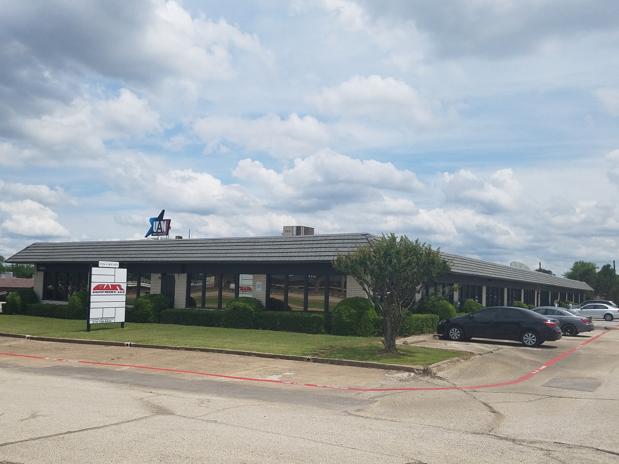 3224 Highway 30, Mesquite, TX à louer Photo du bâtiment- Image 1 de 3