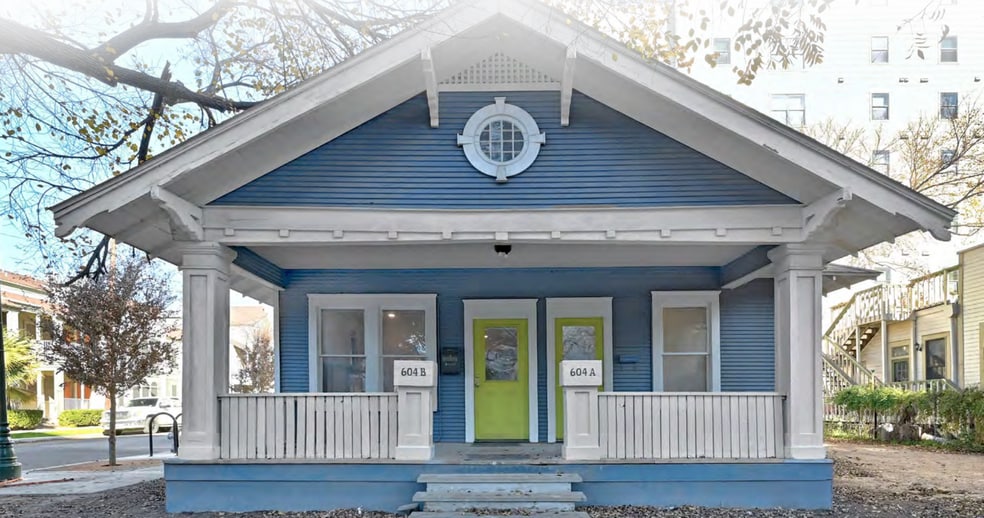 604 W 25th St, Austin, TX for lease - Building Photo - Image 1 of 12