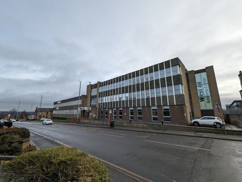 44-60 Richardshaw Ln, Pudsey à louer - Photo du bâtiment - Image 3 de 6