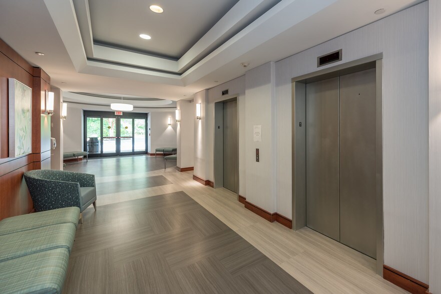 7301 Forest Ave, Richmond, VA à louer - Photo intérieure - Image 2 de 10