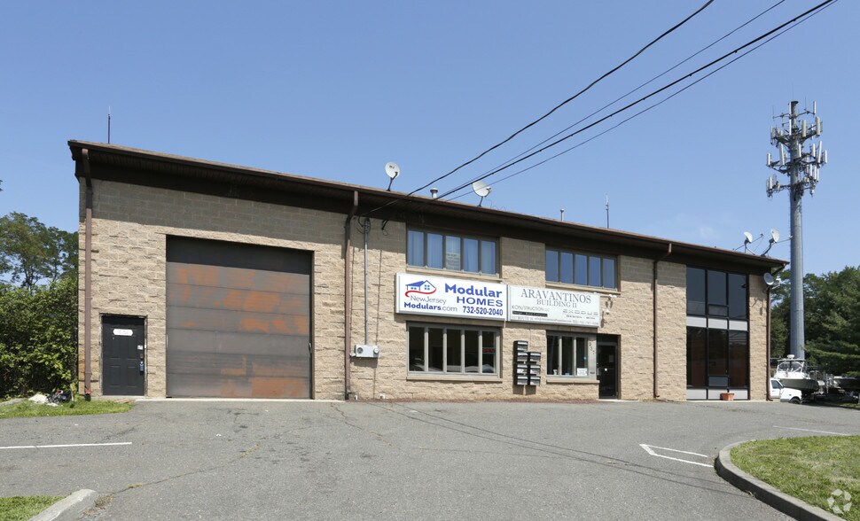 337 N State Route 36, Port Monmouth, NJ à louer - Photo du bâtiment - Image 3 de 3