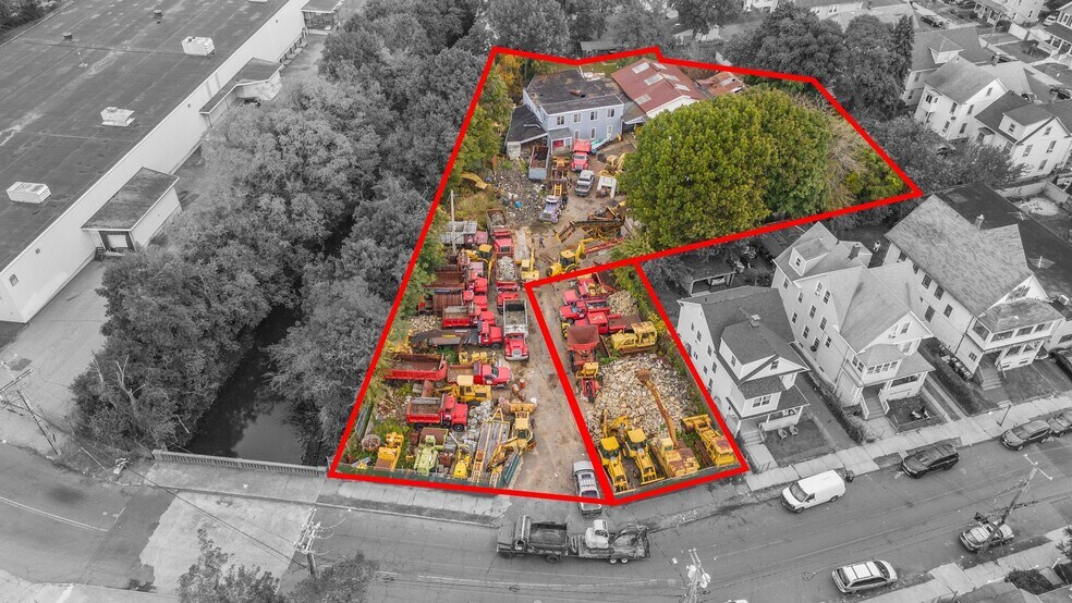 5 Roosevelt St, Bridgeport, CT for sale - Primary Photo - Image 1 of 8