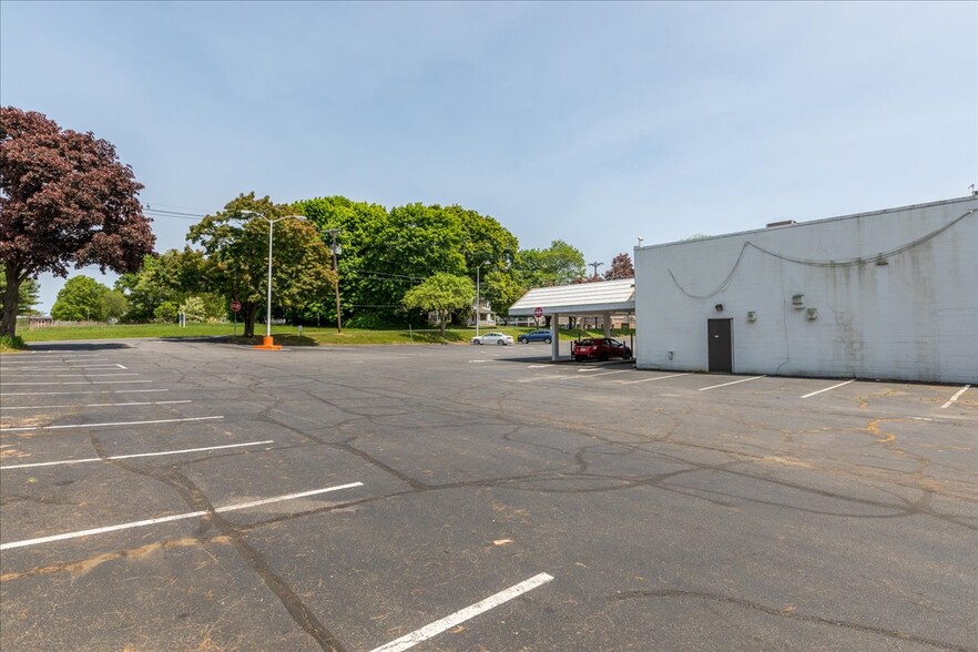 431 Route 513, Califon, NJ for lease - Building Photo - Image 3 of 25