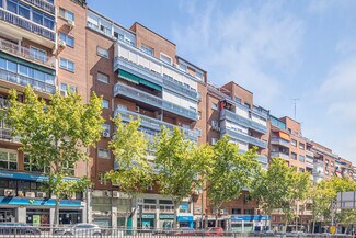 Plus de détails pour Avenida de Mediterráneo, 9-11, Madrid - Bureau à louer