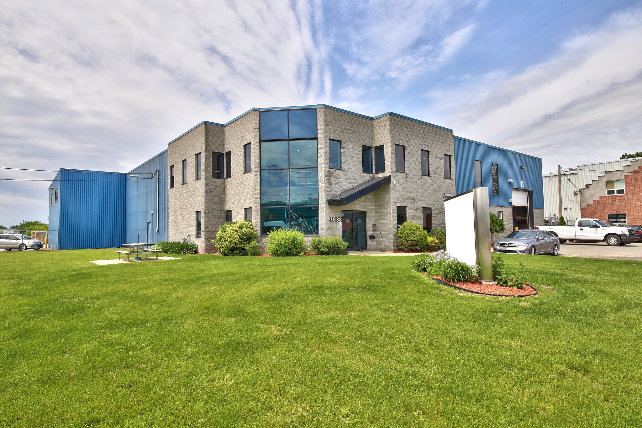 1038 Rue Du Viger, Terrebonne, QC for sale Building Photo- Image 1 of 1