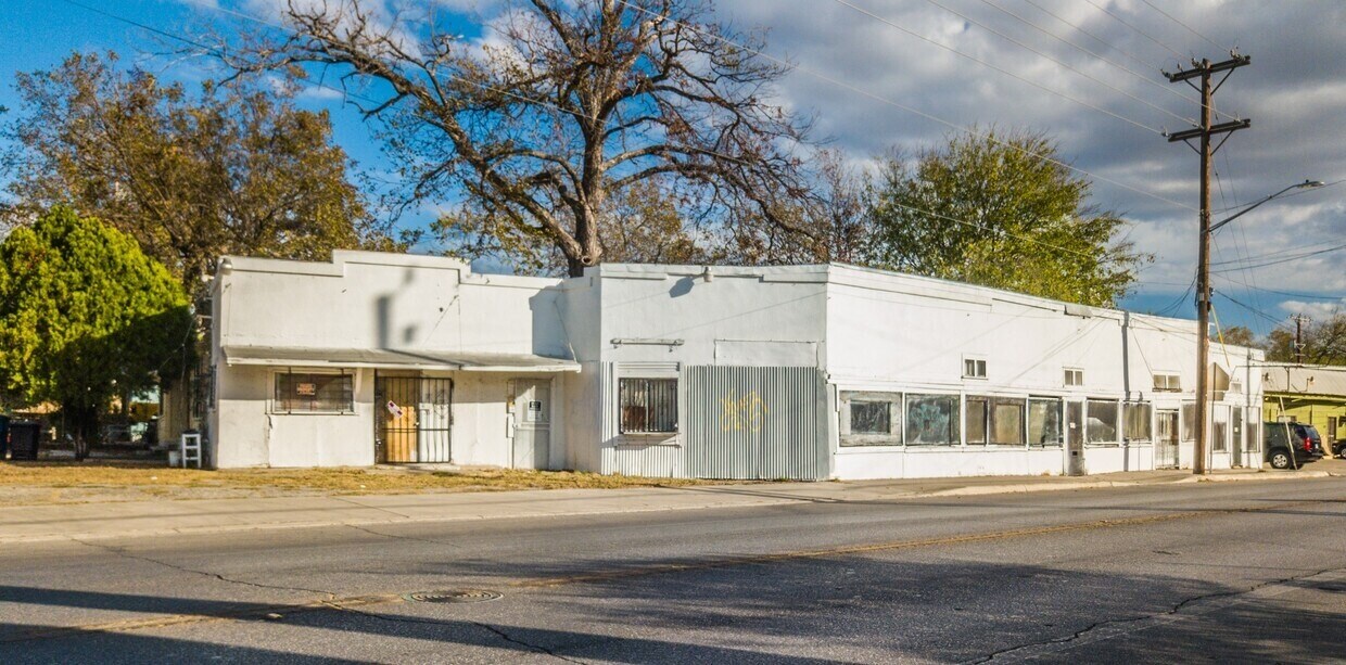 3302-3326 S Presa St, San Antonio, TX à vendre Photo du bâtiment- Image 1 de 1