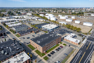 Multi-Story Office/Flex Space portfolio of 2 properties for sale on LoopNet.ca - Building Photo - Image 1 of 13