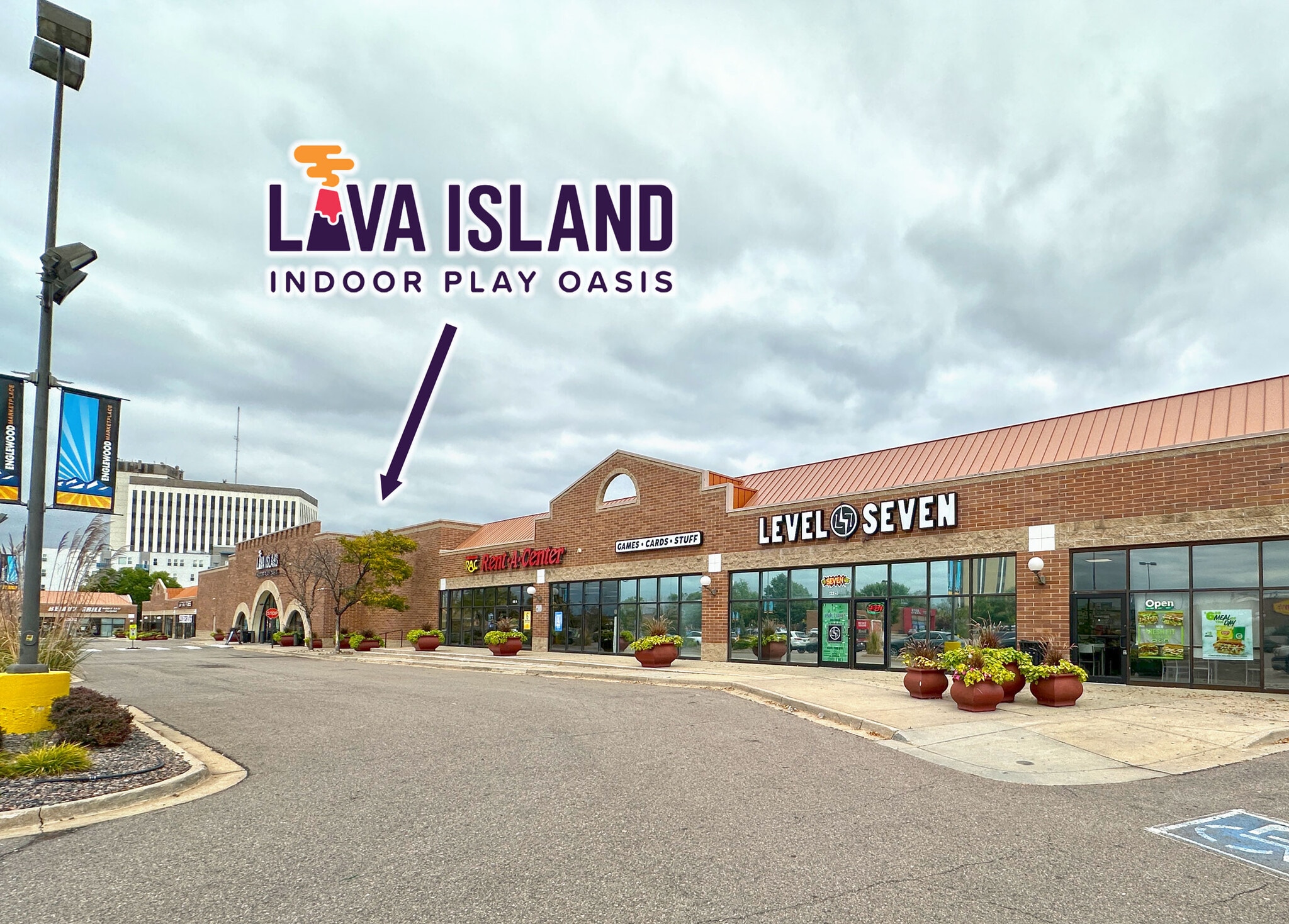 137-145 W Hampden St, Englewood, CO for lease Primary Photo- Image 1 of 13