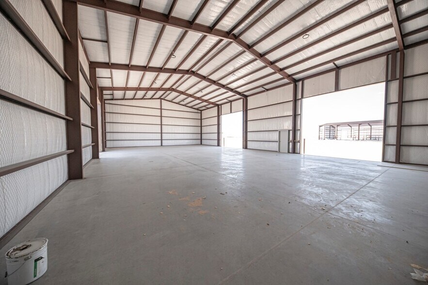16751 W Basin St, Odessa, TX à louer - Photo du bâtiment - Image 3 de 53