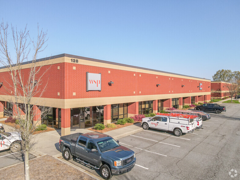 128 Talbert Rd, Mooresville, NC for lease - Building Photo - Image 2 of 14