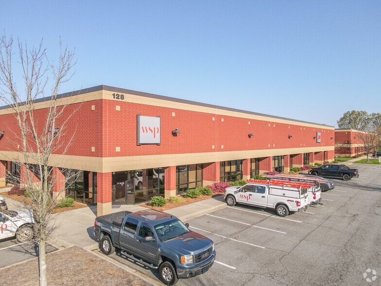 128 Talbert Rd, Mooresville, NC for lease - Building Photo - Image 3 of 7