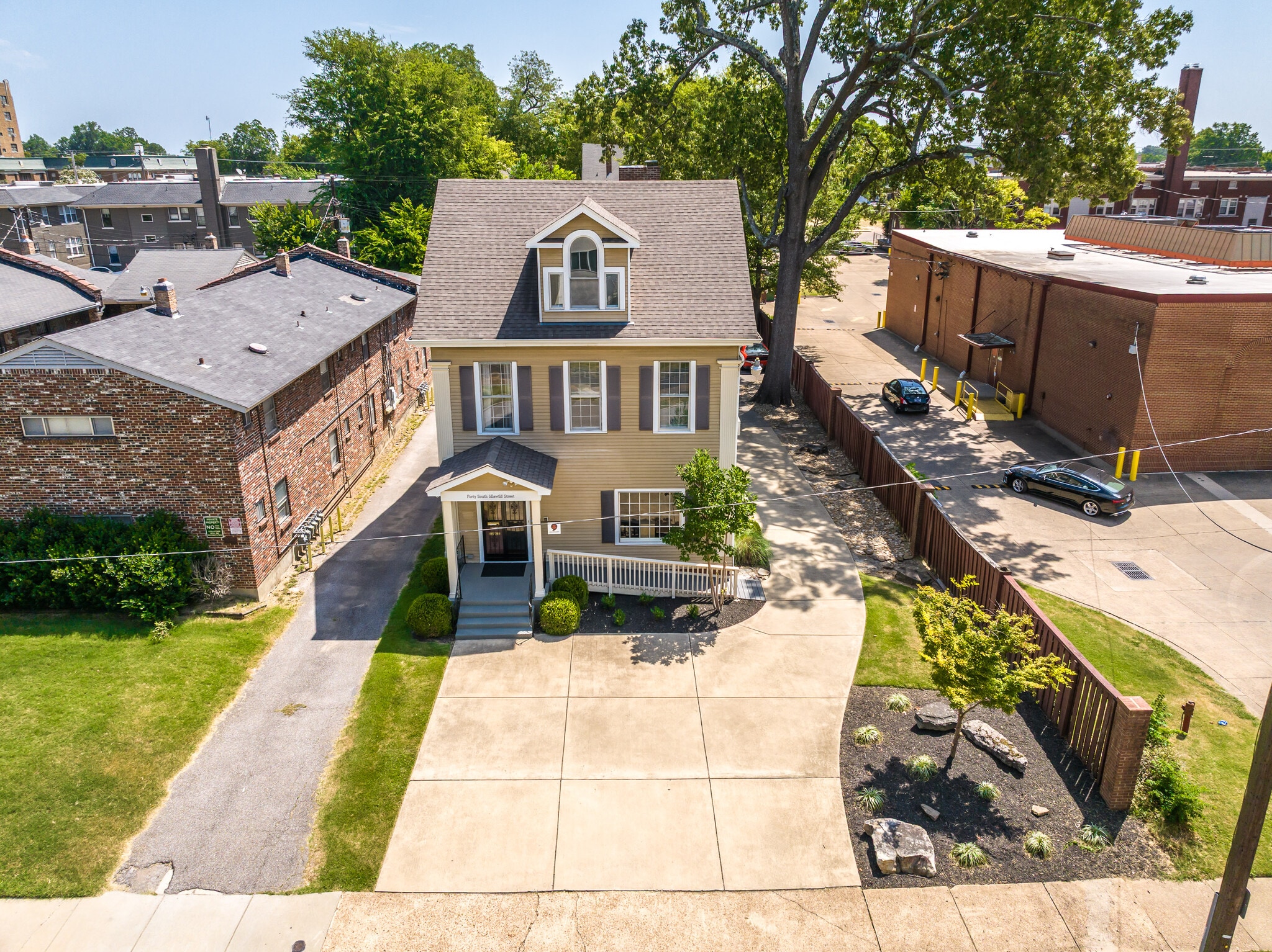 40 S Idlewild St, Memphis, TN for sale Building Photo- Image 1 of 14