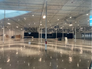 1301-1441 S Babcock St, Melbourne, FL for lease Interior Photo- Image 1 of 2