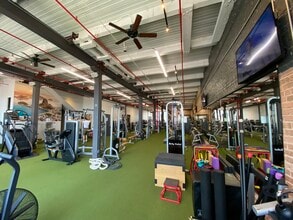 415 W Huron St, Chicago, IL for lease Interior Photo- Image 2 of 15