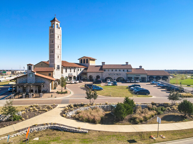 72 Andorra Dr, Westlake, TX à louer - Photo du bâtiment - Image 1 de 5