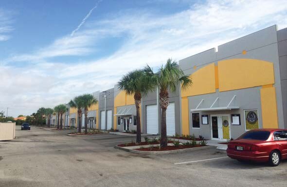 12801 Commerce Lakes Dr, Fort Myers, FL à vendre - Photo du bâtiment - Image 2 de 10