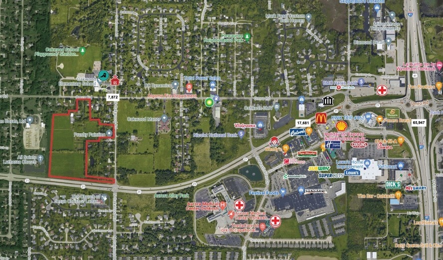 2881 Omro Rd, Oshkosh, WI à vendre - Photo du bâtiment - Image 3 de 3