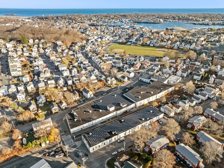 18 Sargent St, Gloucester, MA à louer - Photo du bâtiment - Image 2 de 7