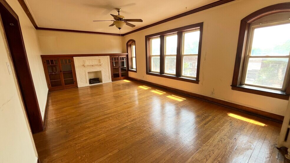 5316 W North Ave, Chicago, IL à vendre - Photo du bâtiment - Image 3 de 3