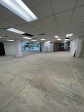 5500 N Service Rd, Burlington, ON for lease Interior Photo- Image 2 of 4