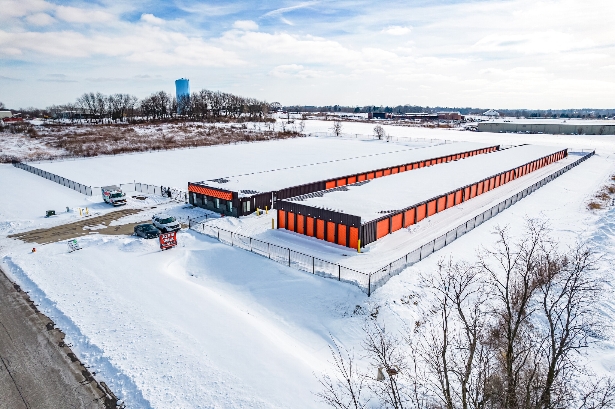 2851 Business Pl SE, Massillon, OH for sale Primary Photo- Image 1 of 37