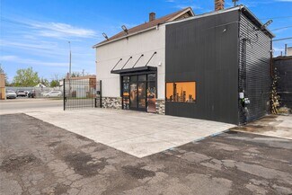 Plus de détails pour 19420 W Warren Ave, Detroit, MI - Commerce de détail à vendre