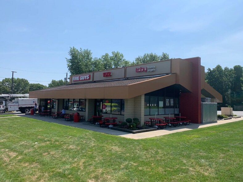 1512 Western Ave, Albany, NY à louer - Photo du bâtiment - Image 2 de 4