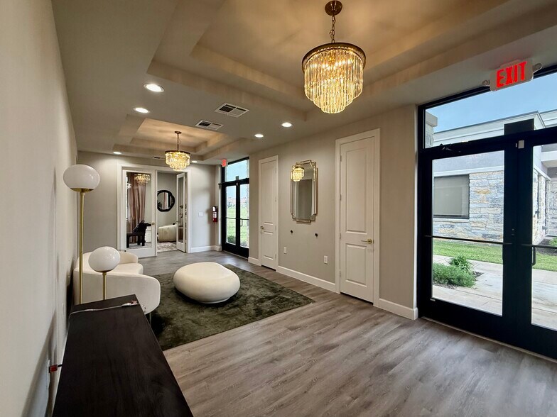 25145 Star Lane, Katy, TX à louer - Photo du bâtiment - Image 2 de 10