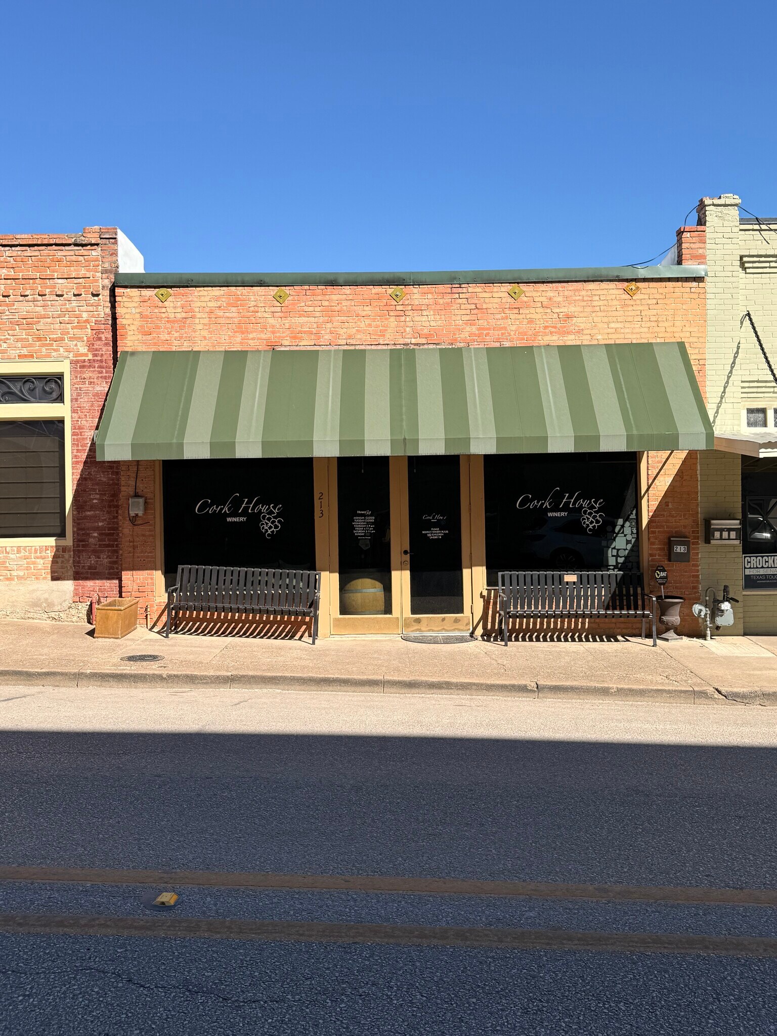 213 E Main St, Waxahachie, TX à vendre Photo principale- Image 1 de 5