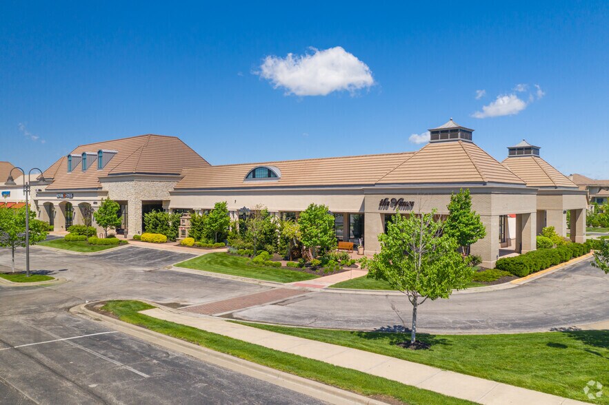 4850-4876 W 135th St, Leawood, KS à louer - Photo du bâtiment - Image 1 de 4