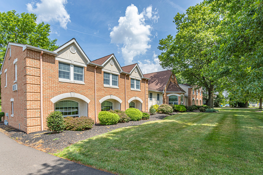 2128 N Broad St, Lansdale, PA for sale - Primary Photo - Image 1 of 1