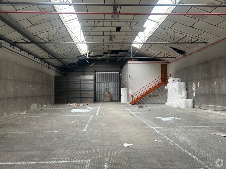 Calle Bronce, 8, Torrejón de Ardoz, Madrid for sale - Building Photo - Image 1 of 5