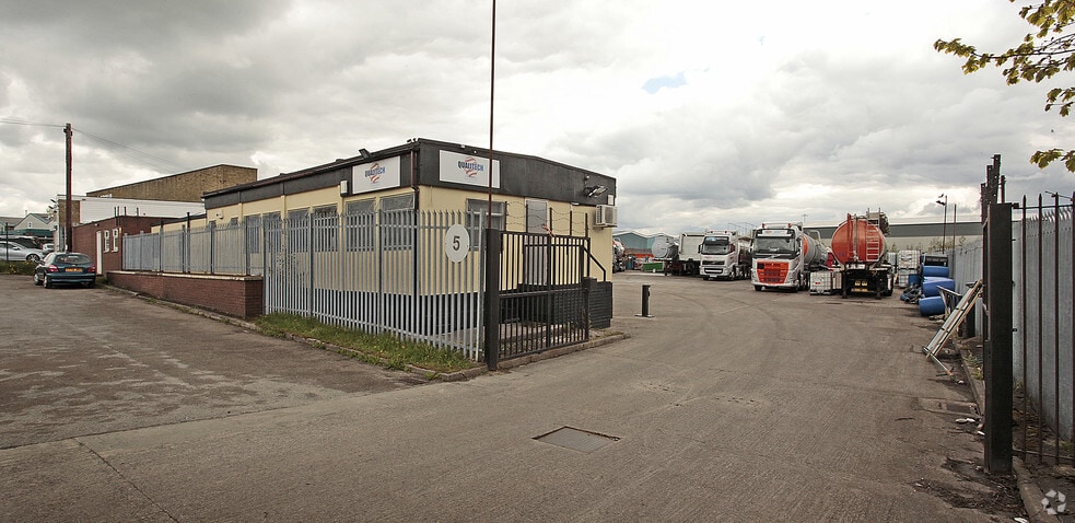 Haydock Ln, Haydock à vendre - Photo principale - Image 1 de 2