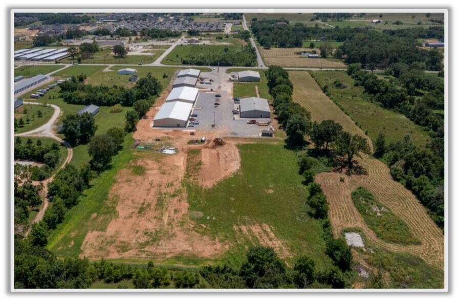2260 W Centerton Blvd, Centerton, AR for sale - Building Photo - Image 3 of 12