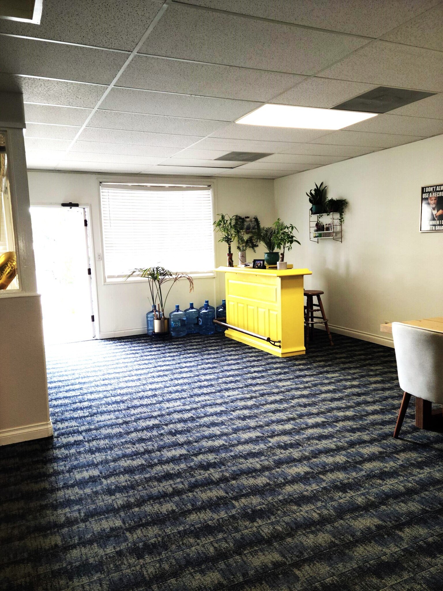 171 E Thousand Oaks Blvd, Thousand Oaks, CA à louer Photo intérieure- Image 1 de 6