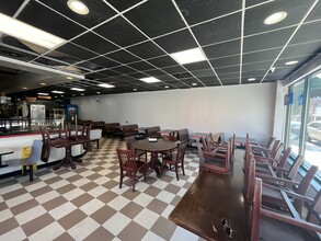 37 W Bel Air Ave, Aberdeen, MD for lease Interior Photo- Image 2 of 12