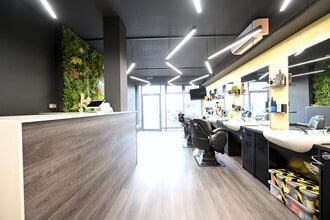 789 Romford Rd, Londres à louer Photo intérieure- Image 1 de 2