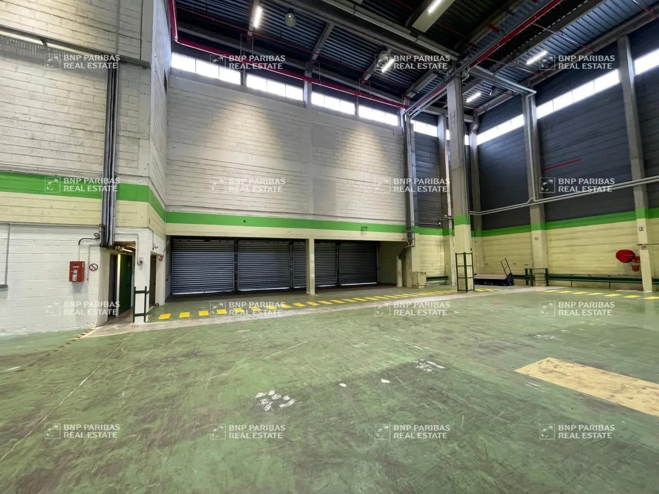 Office in Orly for lease Interior Photo- Image 1 of 9