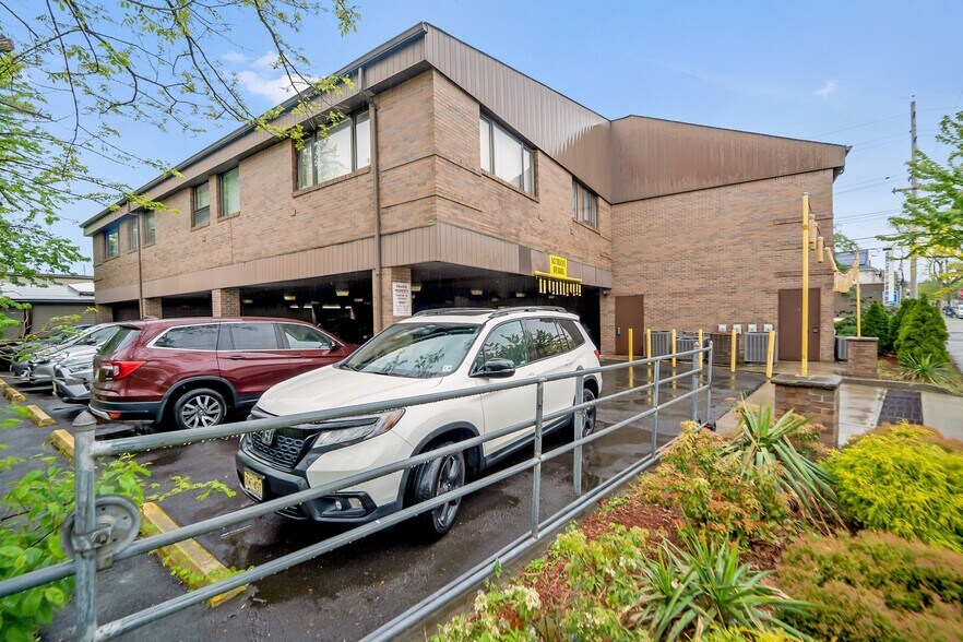 42 Locust Ave, Wallington, NJ à louer - Photo du bâtiment - Image 2 de 34