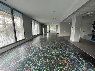 More details for 163 Avenue Jean Mermoz, Lyon - Retail for Lease