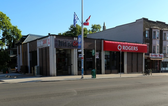 More details for 730 Danforth Ave, Toronto, ON - Retail for Sale