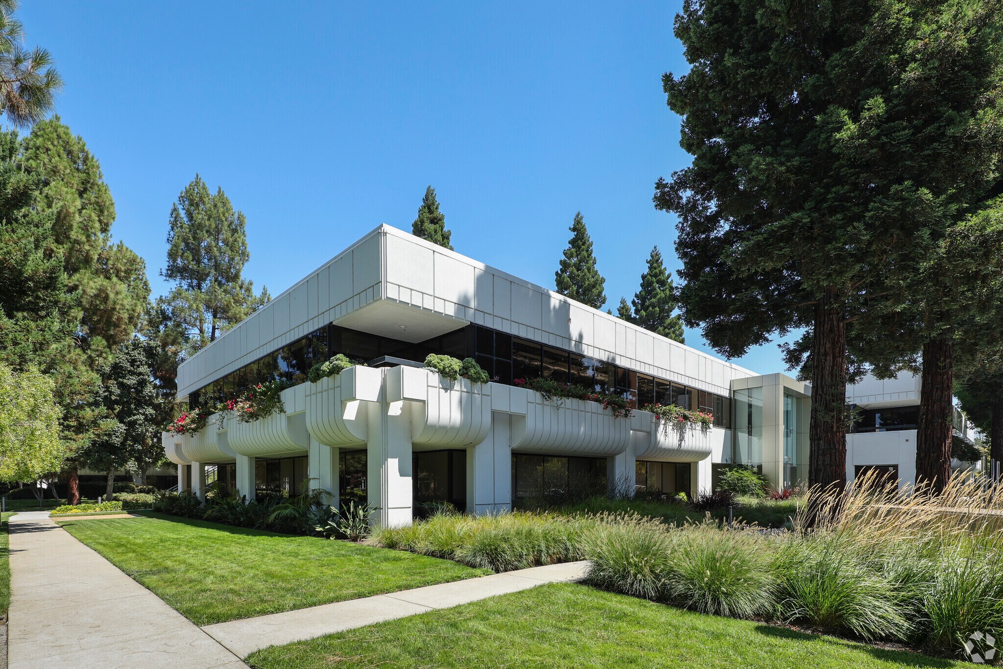 1001 Page Mill Rd, Palo Alto, CA for lease Primary Photo- Image 1 of 8